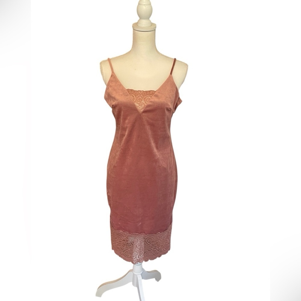 Blvd Velvet and Lace Dusty Pink Midi Slip Dress Size Large